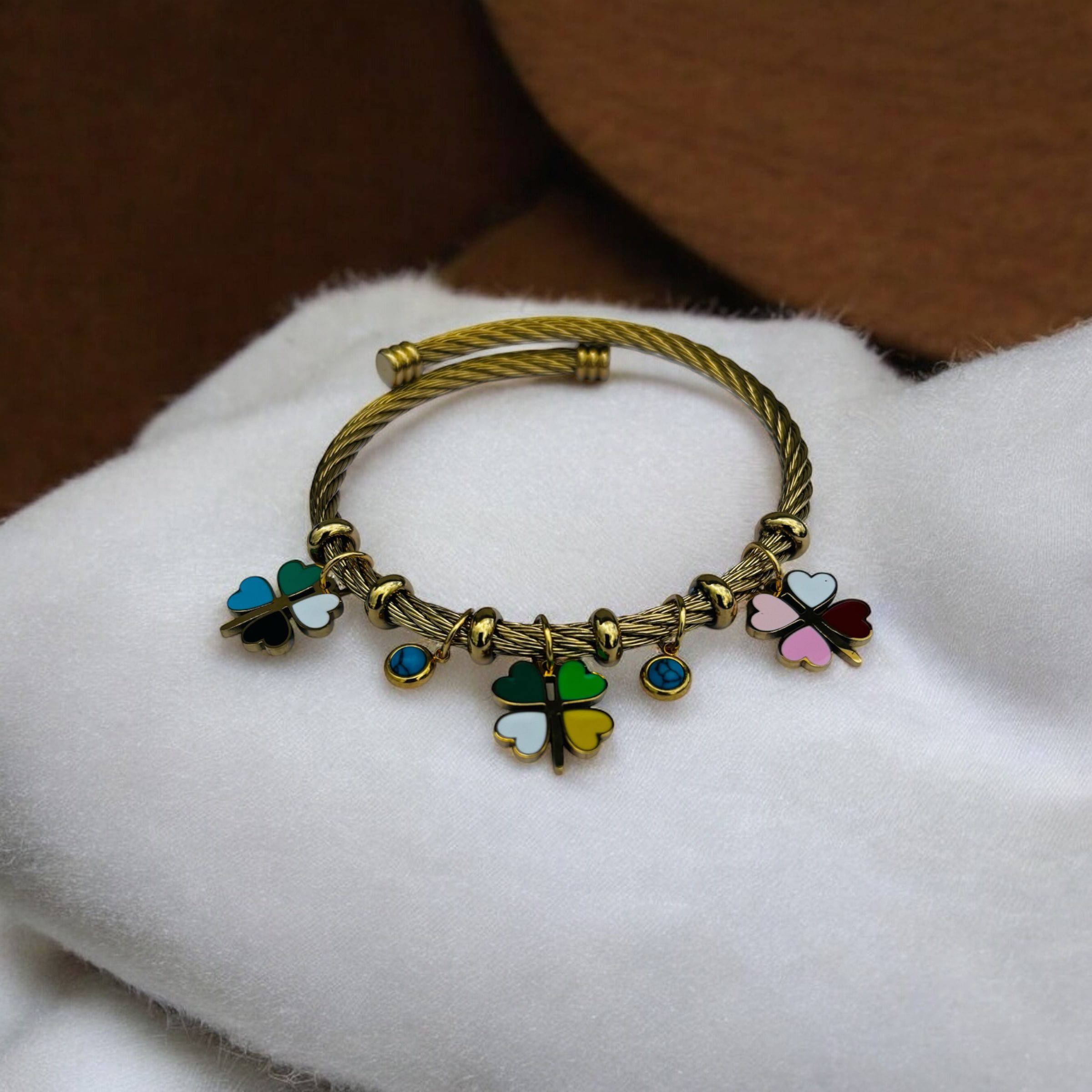 Luxe Clover Anti-Tarnish Bracelet