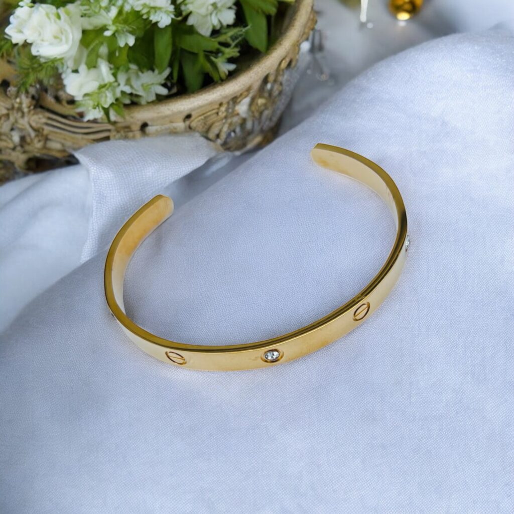 Lustre Lock Cuff Anti-Tarnish Bracelet