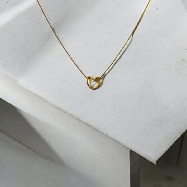 Heartline Anti-Tarnish Pendant