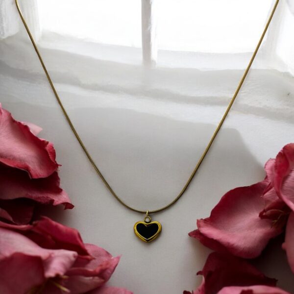 Noir Amour Anti-Tarnish Pendant #1